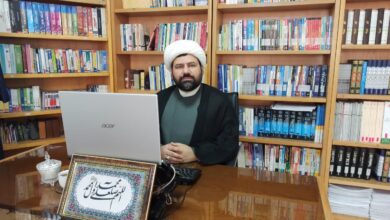 حجت الاسلام فیضی، امام جماعت و مسئول فرهنگی مسجد اهل البیت(ع)