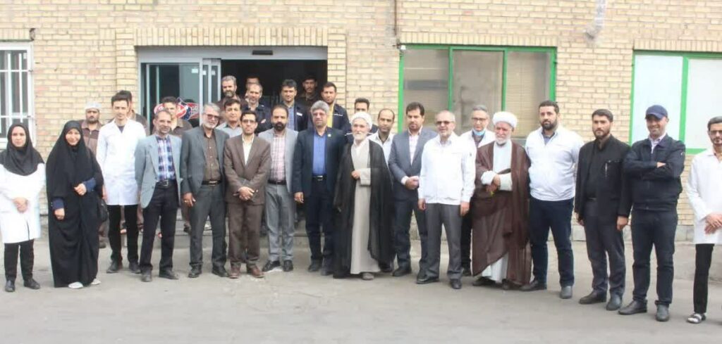 مدیر ستاد اقامه نماز استان از مجموعه صنایع نان قدس رضوی بازدید کرد