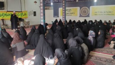 کارگاه آموزشی نماز و شیوه های جذب فرزندان به نماز و مسجد ویژه اولیا در مدرسه عصمتیه بیرجند برگزار شد