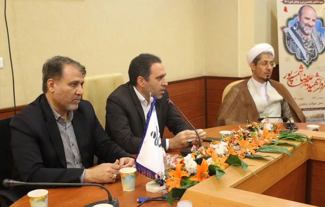 از دستگاه‌های اجرایی برتر قم در حوزه نماز تجلیل شد