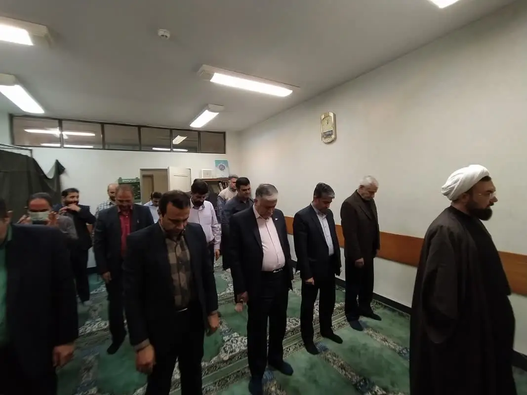 مجله رادیویی قرار هفده - قسمت چهل و پنجم رادیو نماز