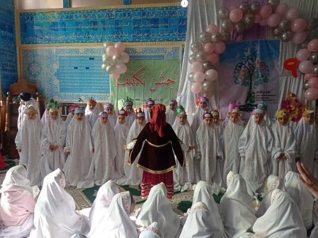 برگزاری جشن تکلیف متمرکز ۱۰۰نفراز دانش آموزان دختر