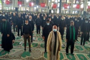 تصاویر حضور مردم ایران در مراسم نماز ظهر عاشورا سال ۱۴۰۰