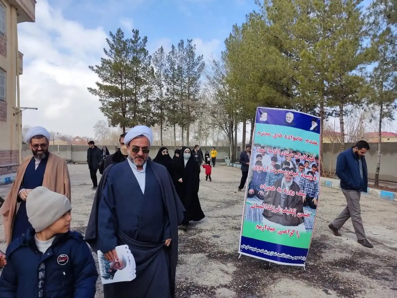 اردوی یک روزه کارکنان ستاد و بنیاد کرمان