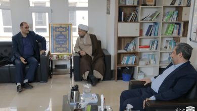 مدیرکل روابط عمومی سازمان صدا و سیما با قائم مقام ستاد اقامه نماز دیدار کرد