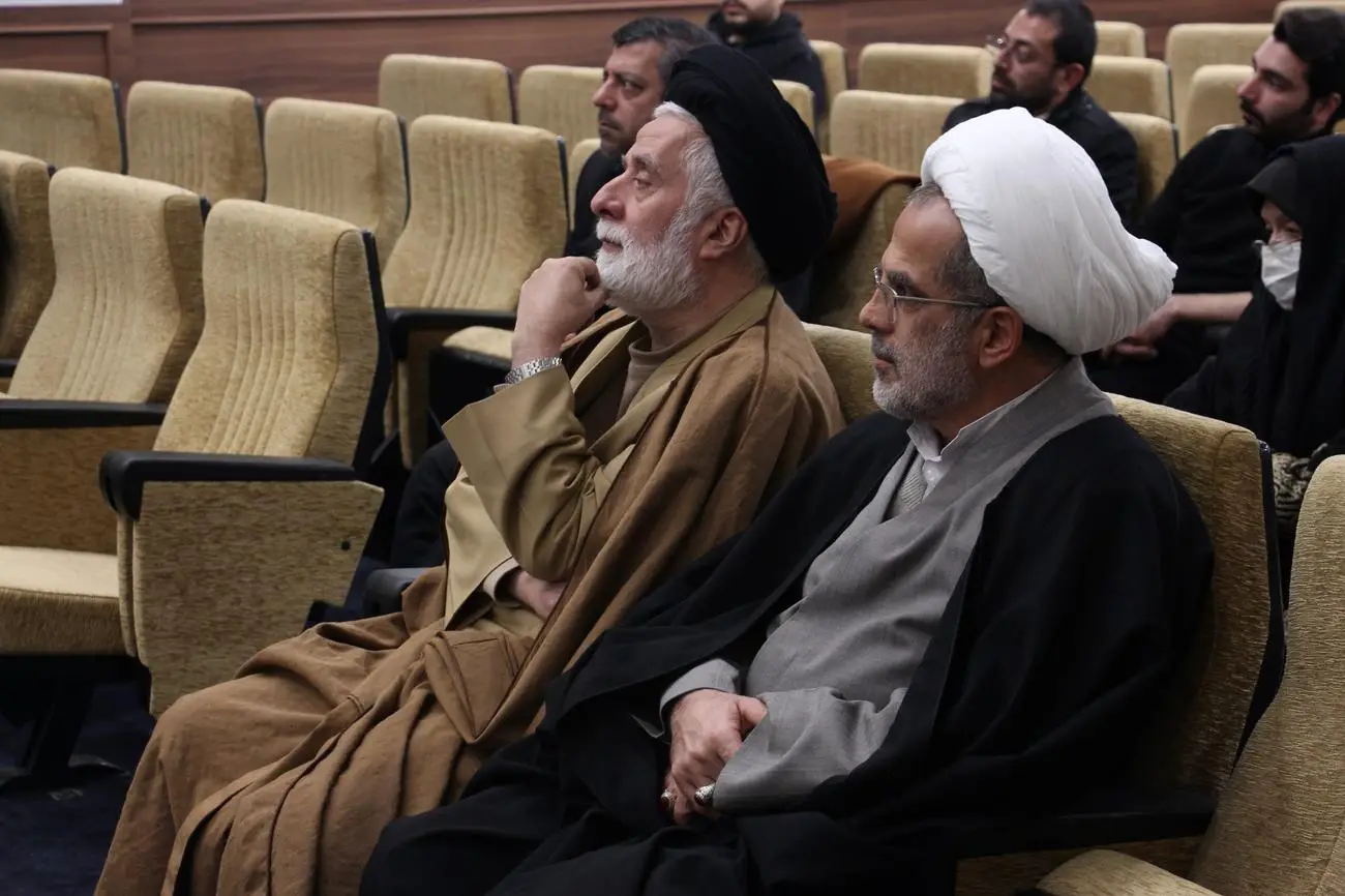 نویسندگان مددجوی کمیته امداد