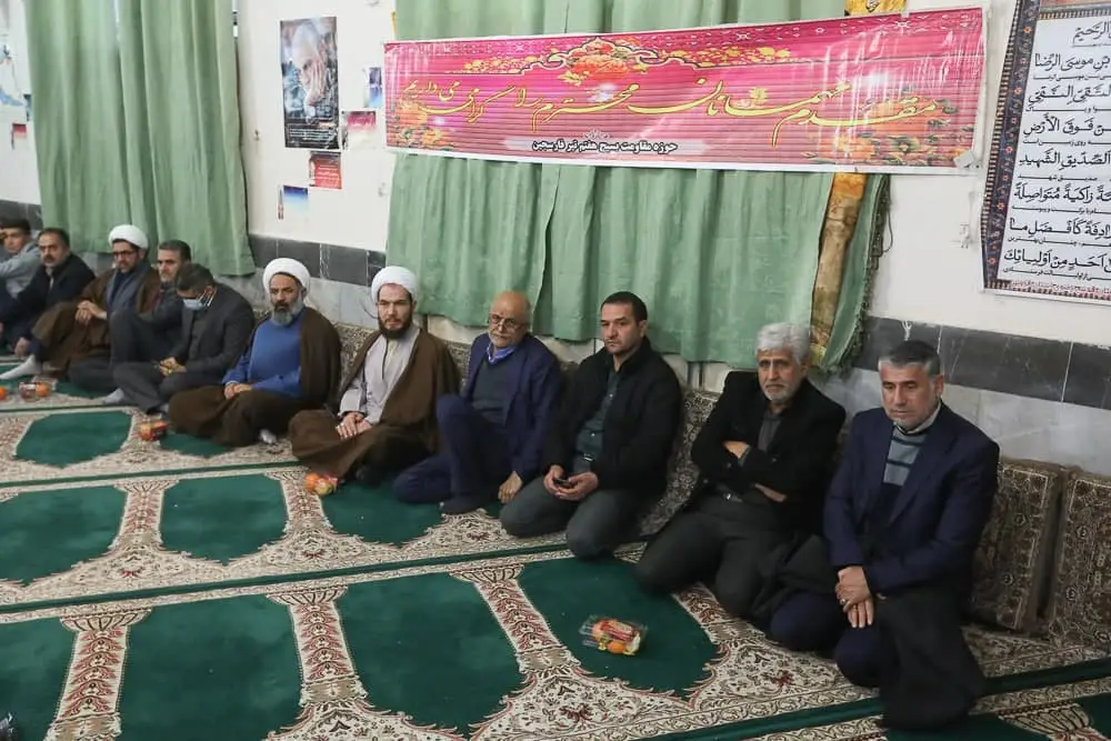 شهداء اقامه کنندگان نماز بودند