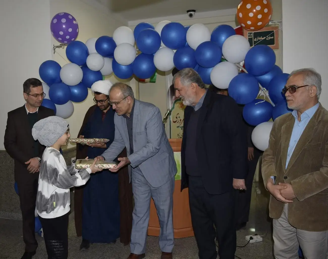 مراسم جشن تکلیف و تجلیل از فعالین نمازی