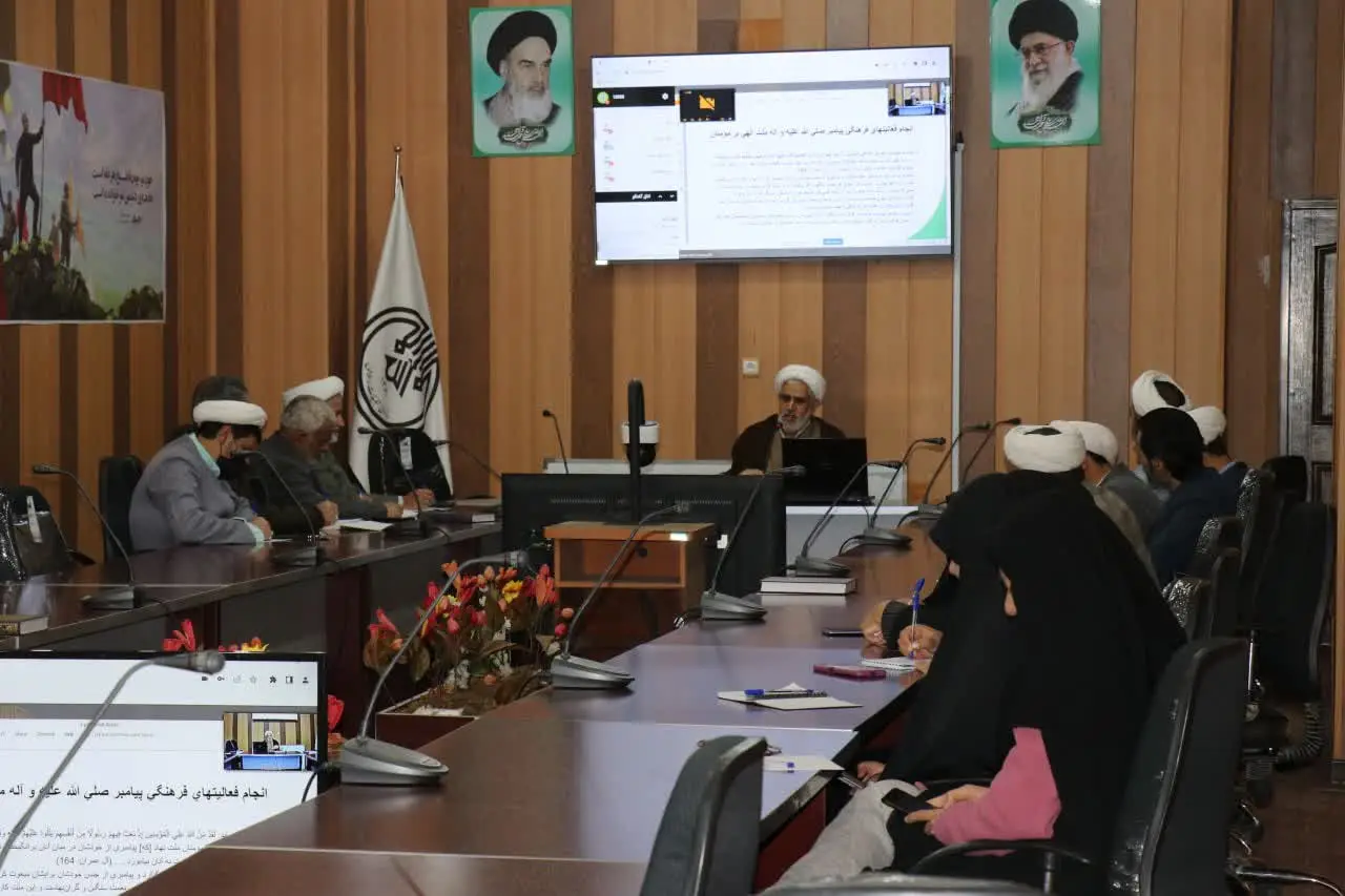 دوره جامعه شناسی فرهنگی در محل سازمان تبلیغات