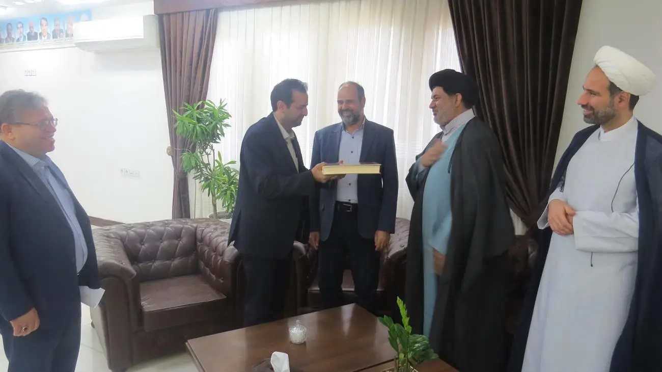 تفاهم نامه بین ستاد اقامه نماز و سازمان صنعت معدن و تجارت