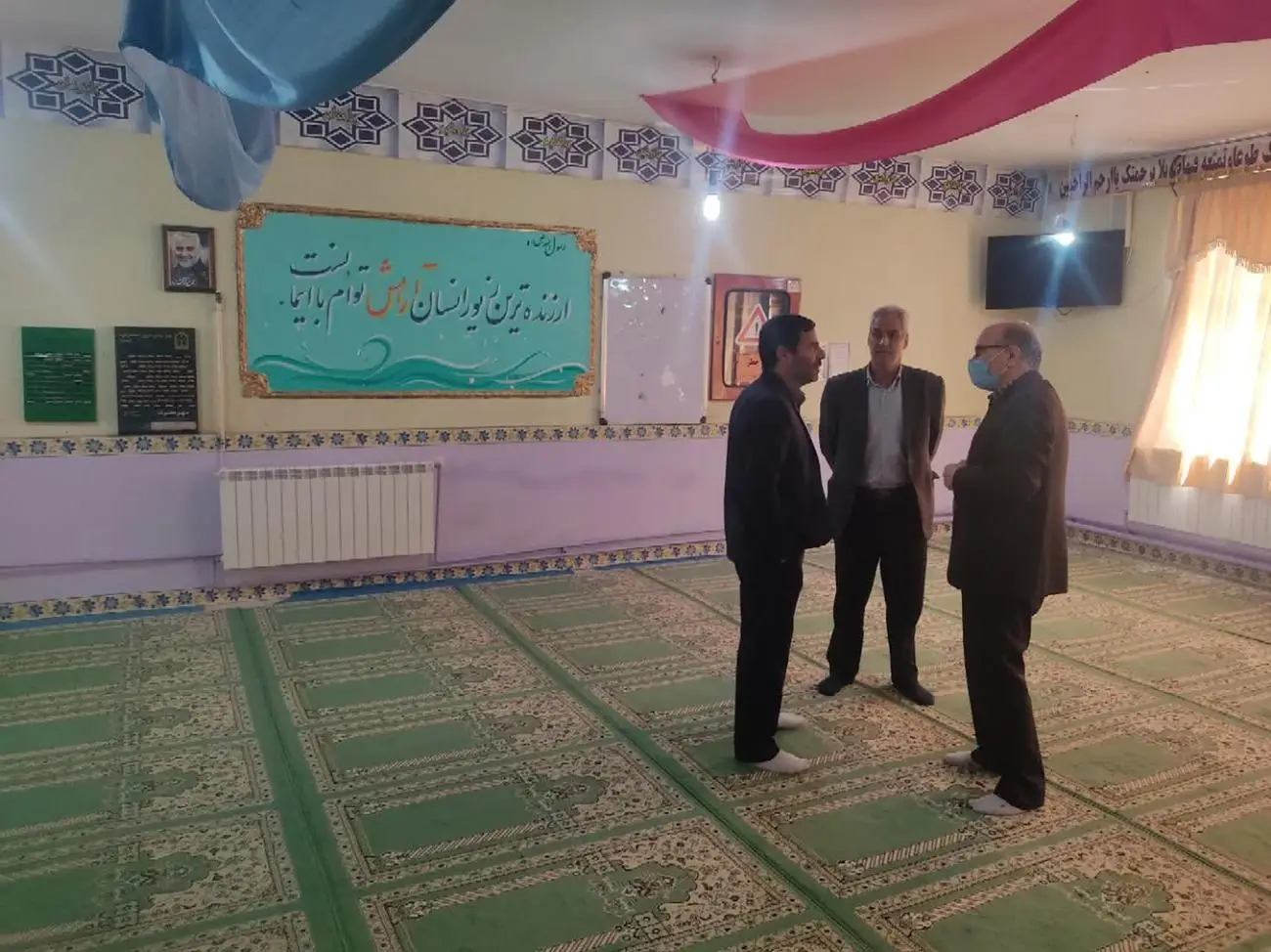 بازدید مدیر ستاد اقامه نماز استان کردستان از مدارس محل اسکان مهمانان نوروزی