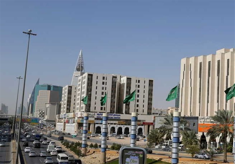 واکنش سعودیها به ممنوعیت پخش نمازهای ماه رمضان در رسانههای عربستان