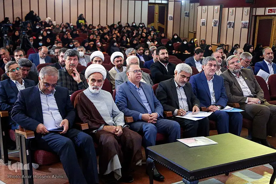 هشتمین اجلاس سراسری نماز استان فارس