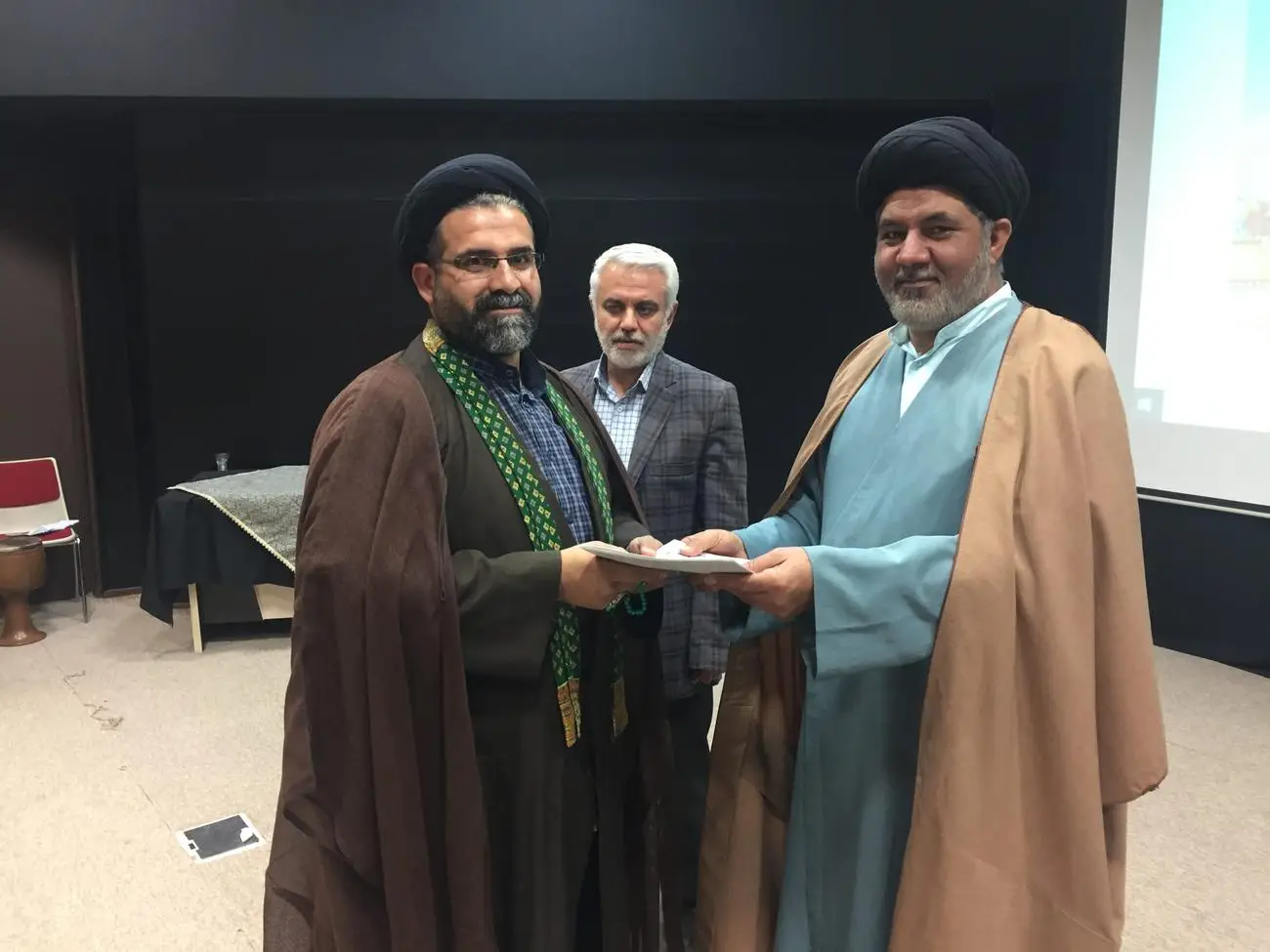 چهارمین همایش فصلی دبیران اقامه نماز دستگاه ها