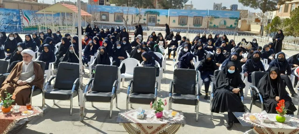برگزاری جلسه گفتمان دینی ویژه 100 نفر از دانش آموزان گنابادی