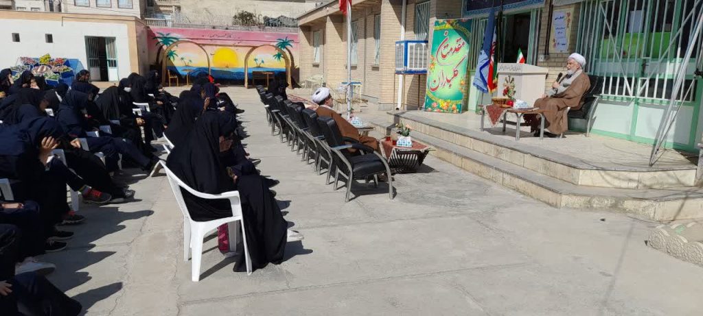 برگزاری جلسه گفتمان دینی ویژه 100 نفر از دانش آموزان گنابادی