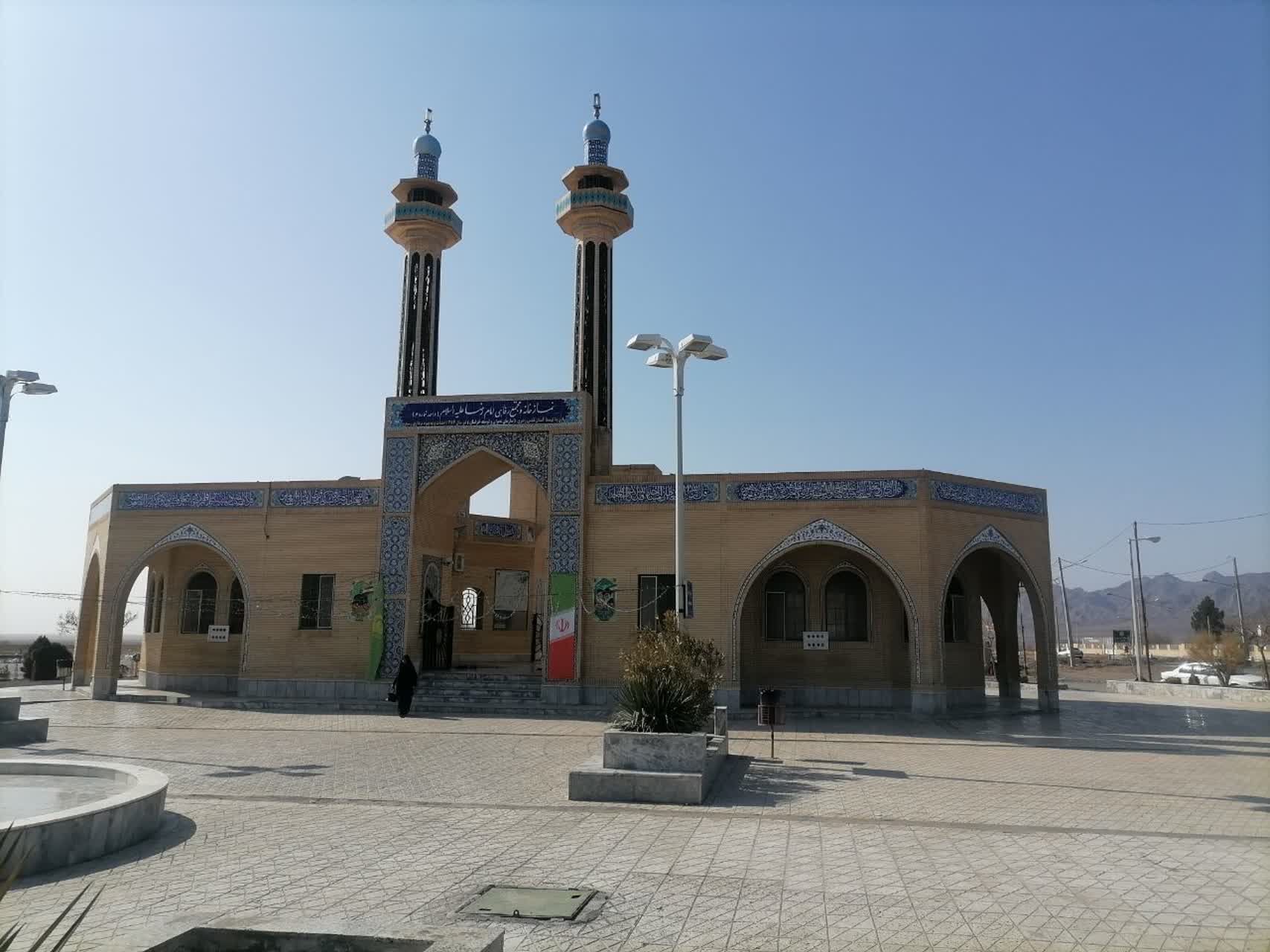 کارشناس نظارت، برنامه ریزی و ارزیابی ستاد اقامه نماز به همراه کارشناس راهداری و حمل و نقل جاده ای استان از نمازخانه ها و سرویس های بهداشتی بین راهی(ویژه طرح نوروز 1402) در مسیرهای مواصلاتی به مشهد در روزهای 9،10 و 11 اسفندماه بازدید به عمل آمد.