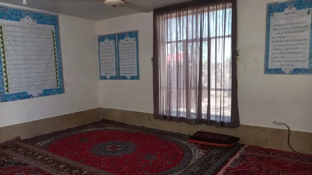 دبیران اقامه نماز شهرستان های استان از نمازخانه ها و مجتمع های میان راهی بازدید کردند