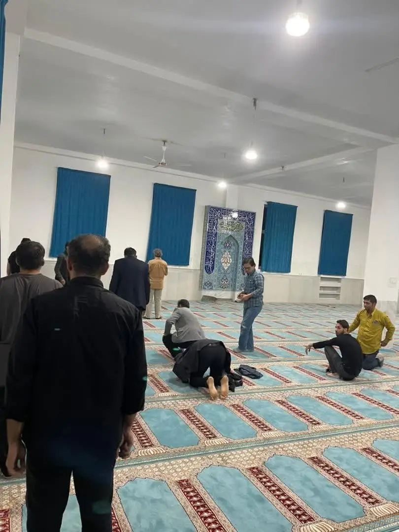 بازدید شبانه مدیر ستاد اقامه نماز استان سمنان از مسجد بین راهی حضرت ام البنین حدفاصل سمنان به دامغان