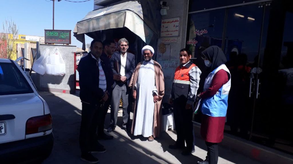 دبیران اقامه نماز شهرستان های استان از نمازخانه ها و مجتمع های میان راهی بازدید کردند