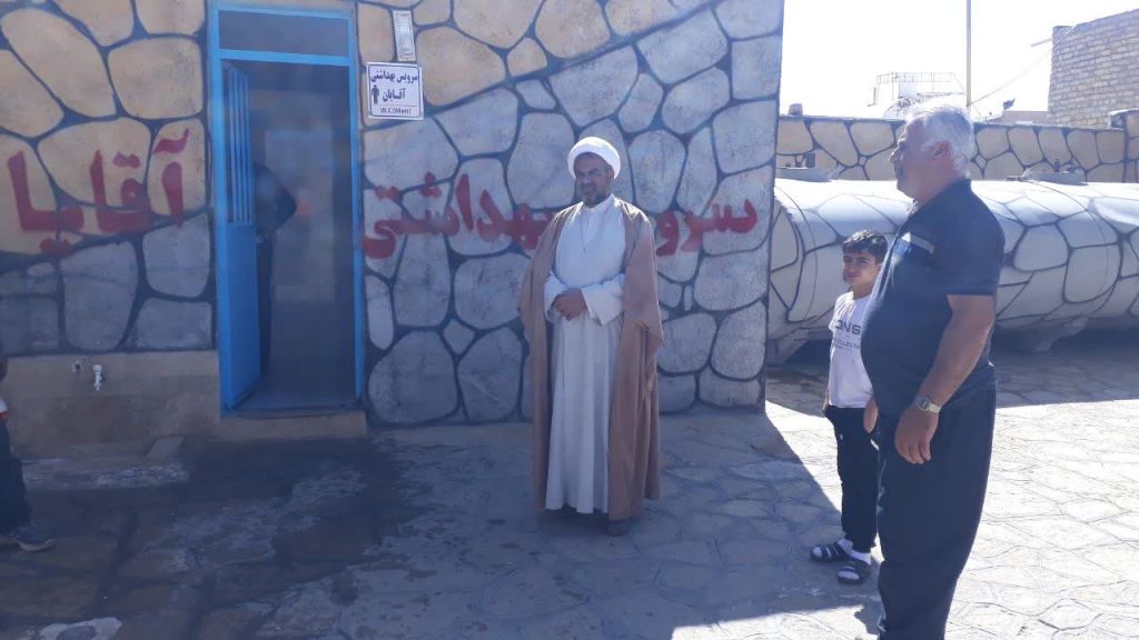 دبیران اقامه نماز شهرستان های استان از نمازخانه ها و مجتمع های میان راهی بازدید کردند