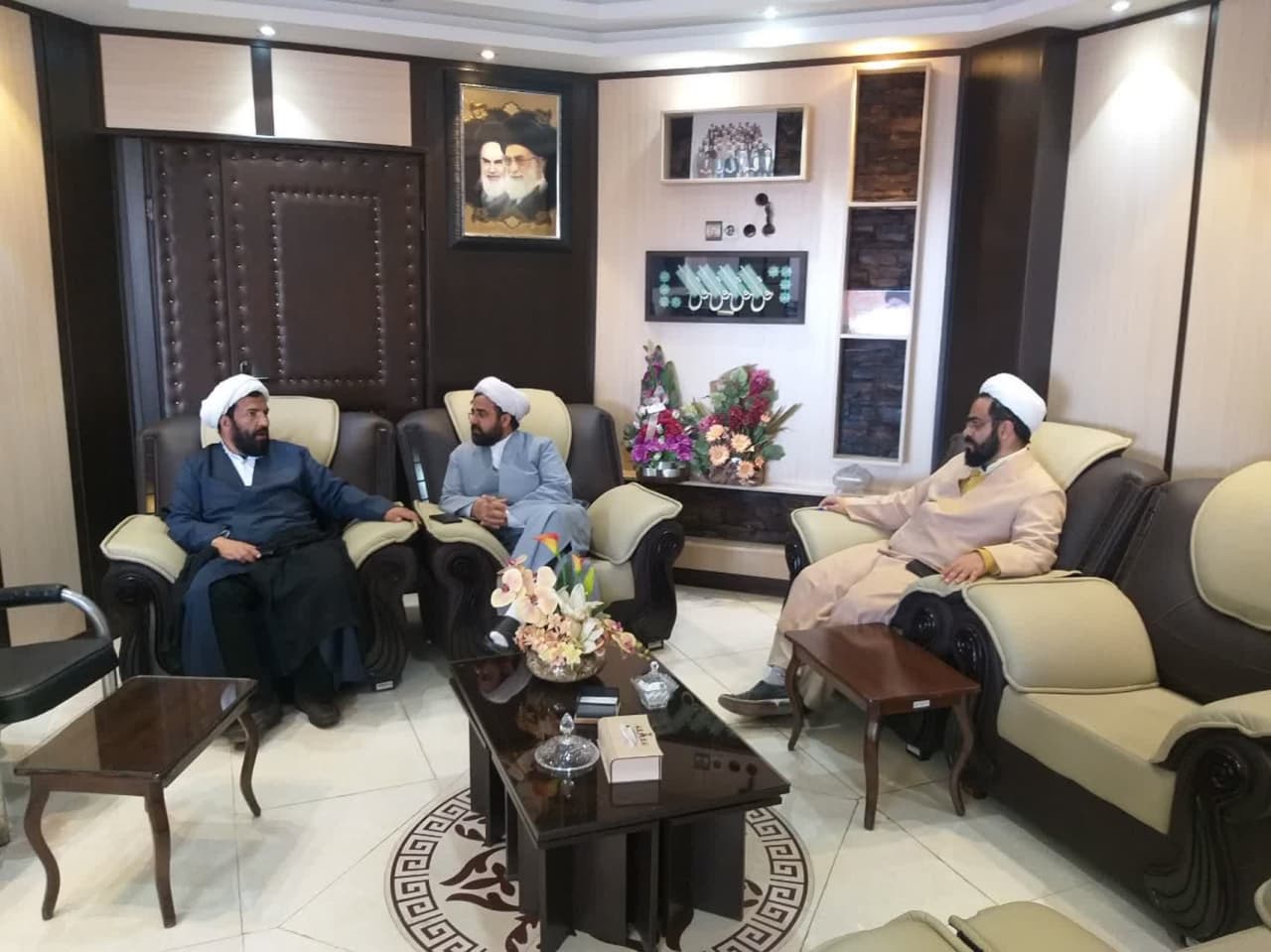 مدیر ستاد اقامه نماز استان با مدیرکل اوقاف و امورخیریه چهارمحال و بختیاری دیدار کرد
