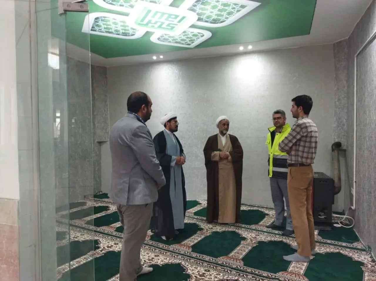 نماز خانه ها و مساجد بین راهی شهرستان فردوس مورد بازدید قرار گرفت