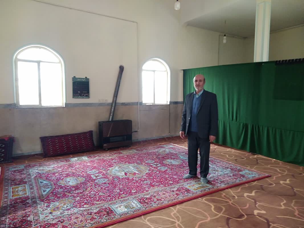 بازدید از نمازخانه های بین راهی شهرستان رزن باحضور دبیر اقامه نماز این شهرستان انجام گرفت