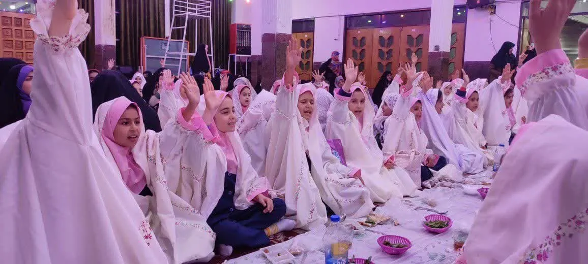 جشن روزه اولی های علی آباد همدان با حضور بیش از 110 نفر برگزار گردید