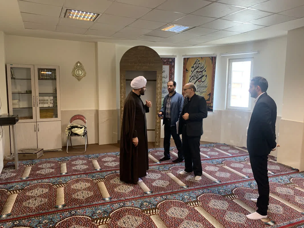 بازدید مدیر و کارشناسان ستاد اقامه نماز استان از نمازخانه دانشگاه علمی کاربردی استان کردستان