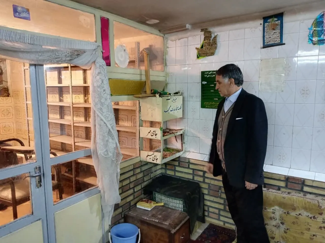 بازید دبیر شهرستان سراب از نماز خانه های بین راهی شهرستان سراب