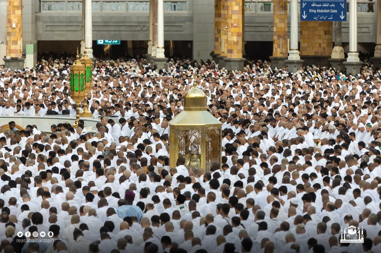 اقامه نماز عید فطر در مسجدالحرام ومسجدالنبی(ص)