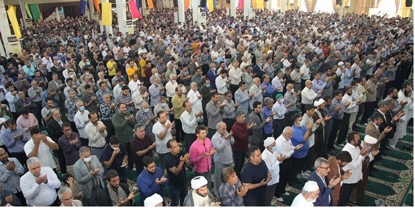 نماز عید سعید فطر در استان بوشهر اقامه شد
