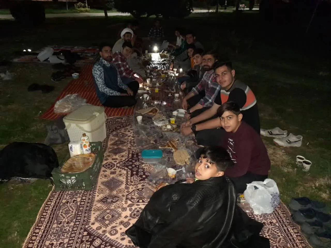 برگزاری جلسات فرهنگی.نماز جماعت و افطار در بوستانهای سمنان