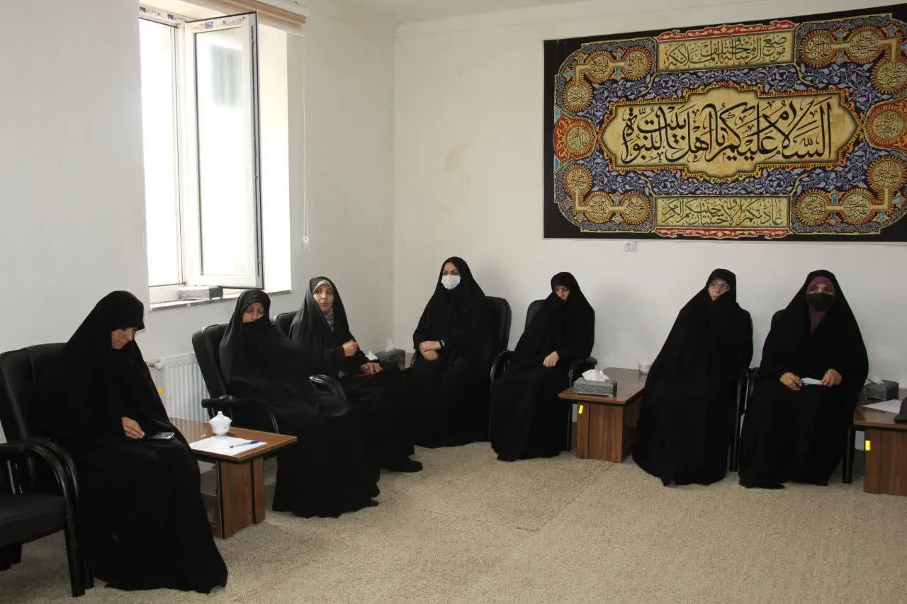 جلسه شورای اقامه نماز مشترک شهرهای تخت سلیمان و تکاب