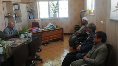 حجت الاسلام و المسلمین کمیلی مدیر ستاد اقامه نماز استان با آقای نوربخش معاون کاشی نیلوفر استان دیدار و گفتگو کرد 