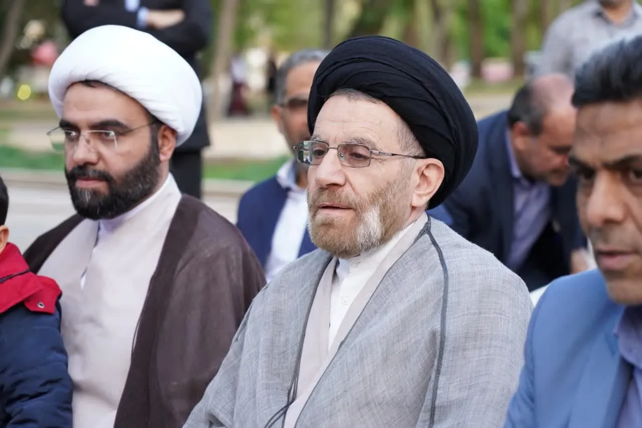 آیین تکریم روزه اولی