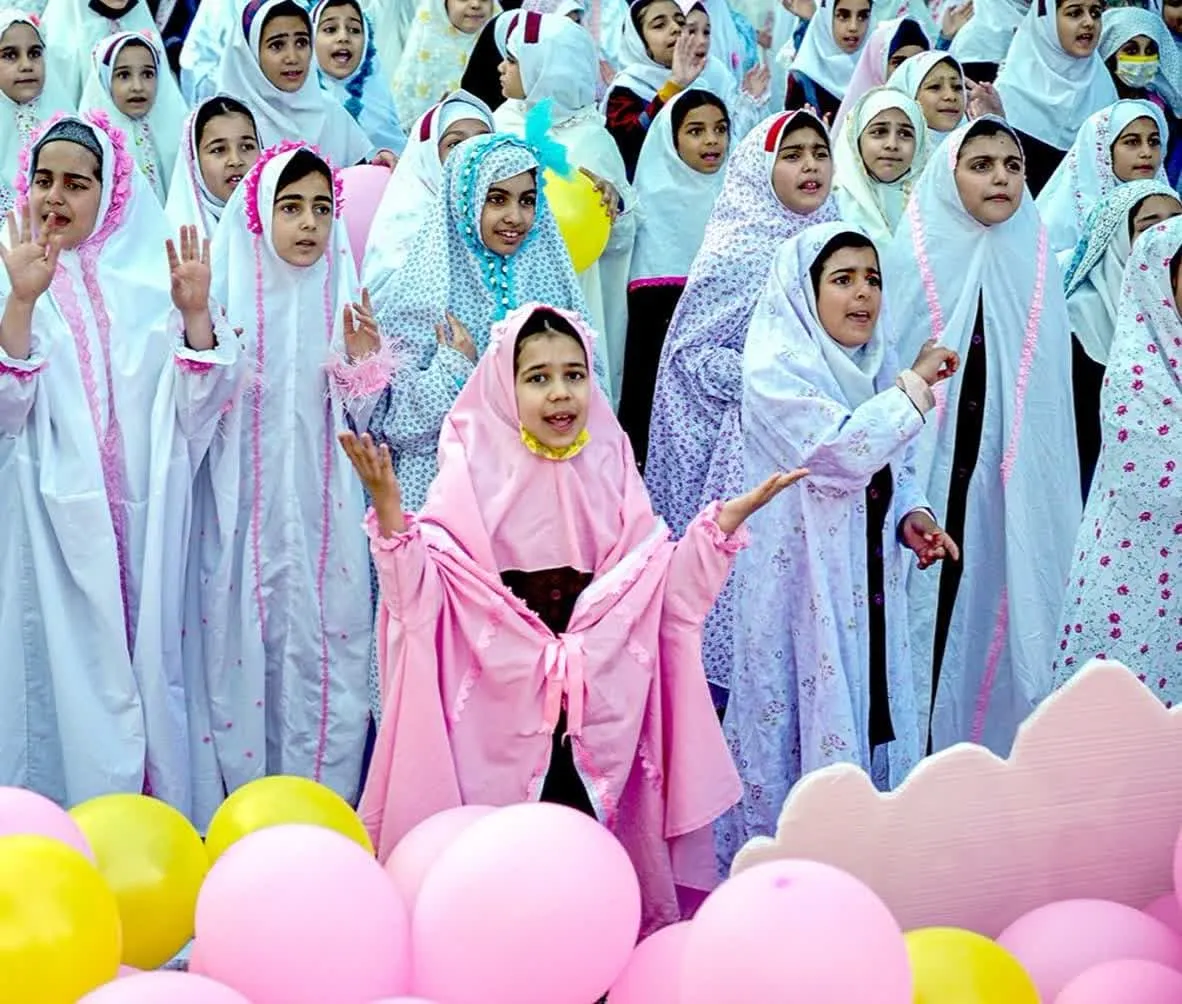 آیین تکریم روزه اولی