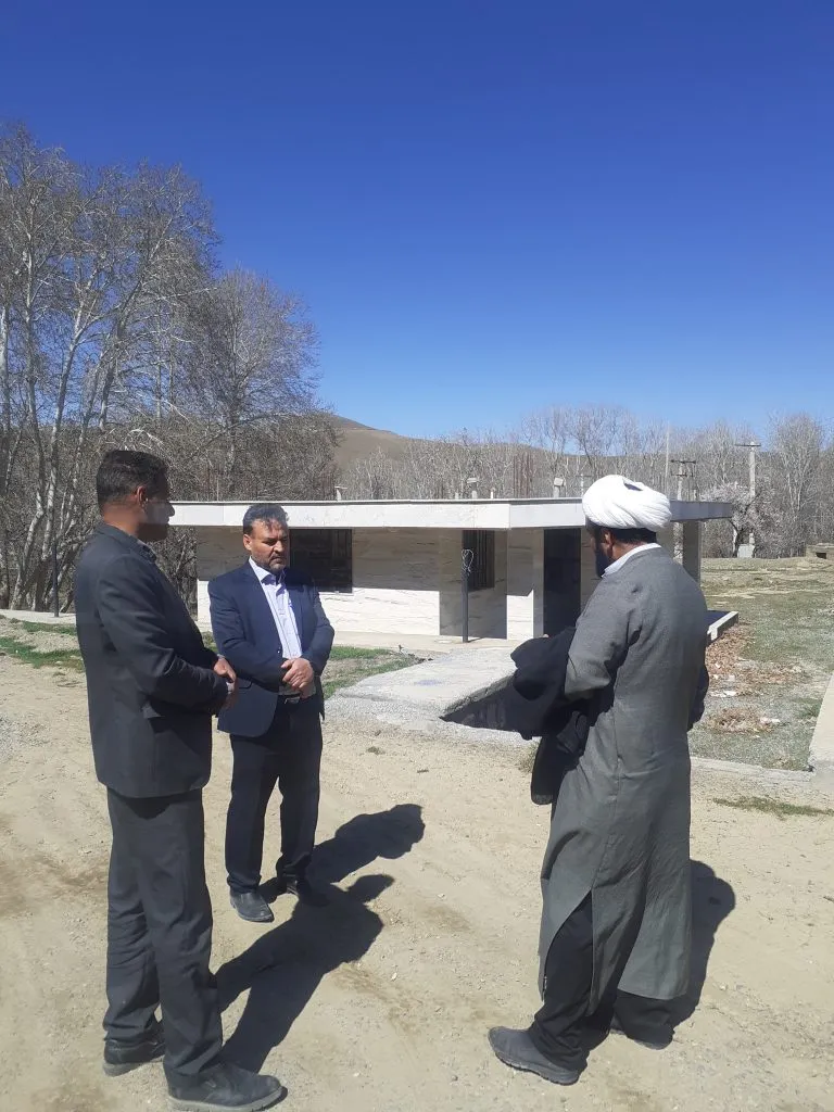 از مراکز تفریحی و نمازخانه بین راهی بخش زاینده رود بازدید شد