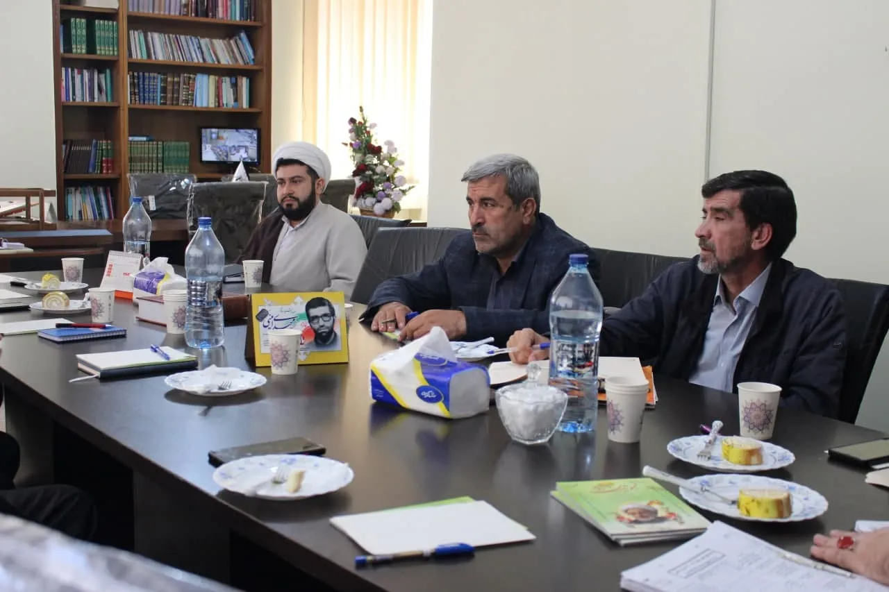 اولین نشست فصلی دبیران اقامه نماز شهرستان های استان آذربایجان غربی برگزار شد