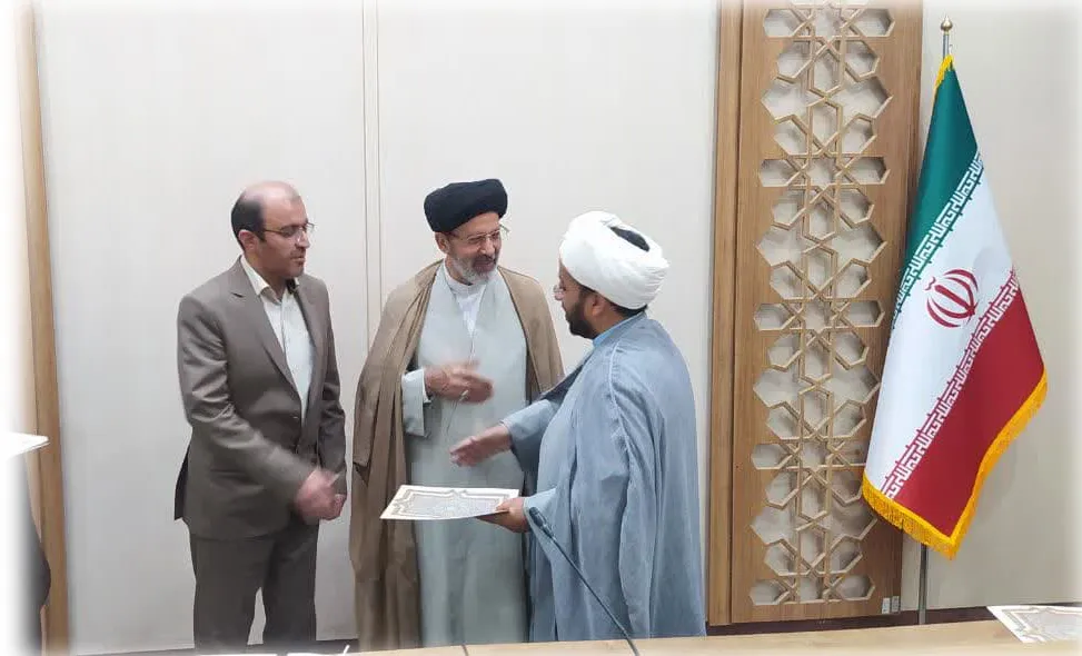جلسه توجیهی اعضای هئیت داوری استان و شهرستان های همدان در خصوص سامانه سجاده باحضور مدیر ستاد اقامه نماز استان همدان برگزار گردید