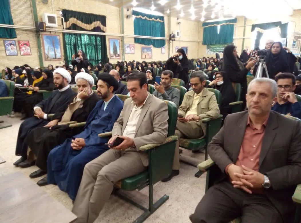 برگزاری چهل و یکمین مسابقات قرآن و معارف اسلامی در راین