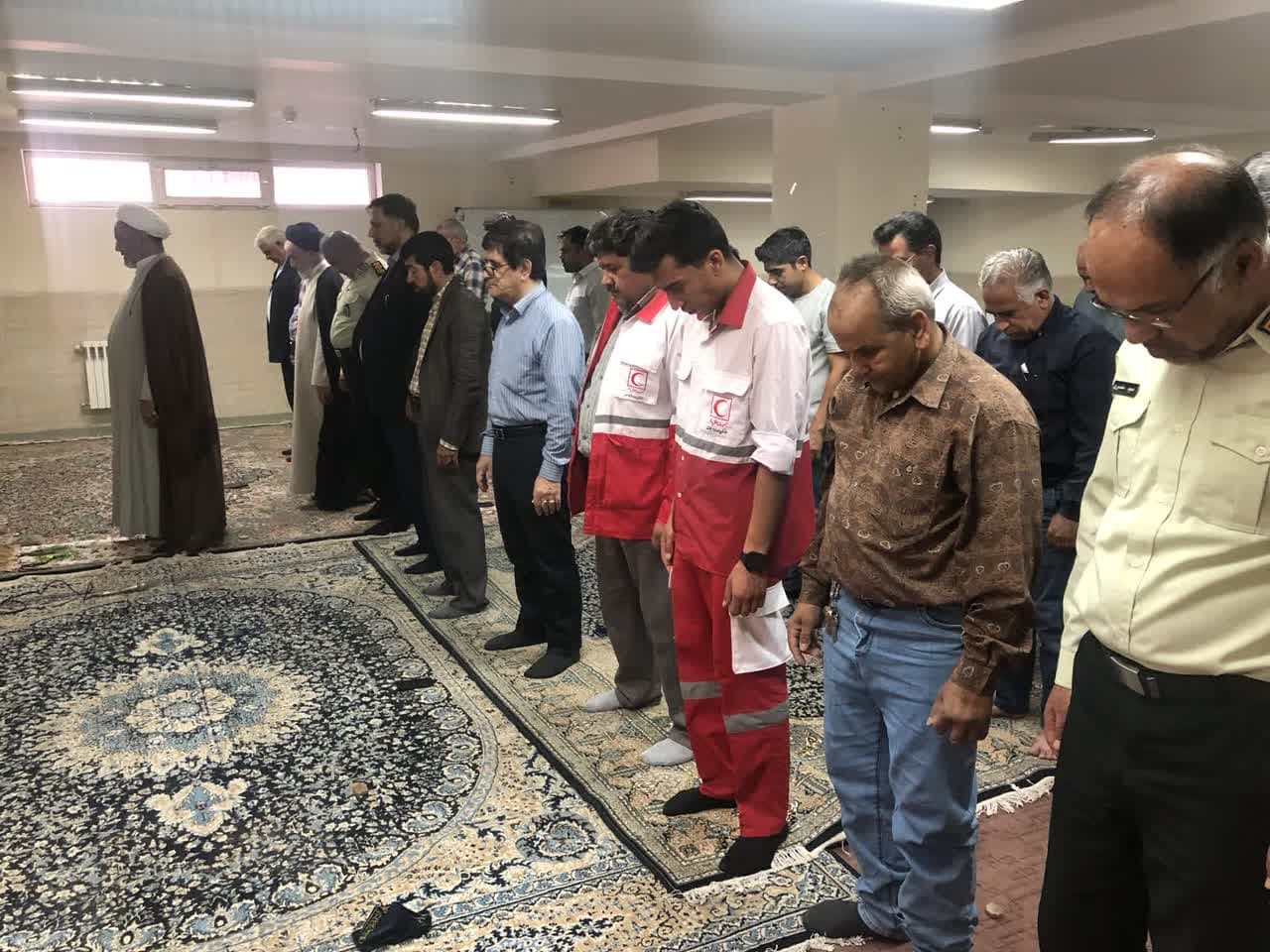 اقامه نماز وحدت بخش ادارات شهرستان رفسنجان