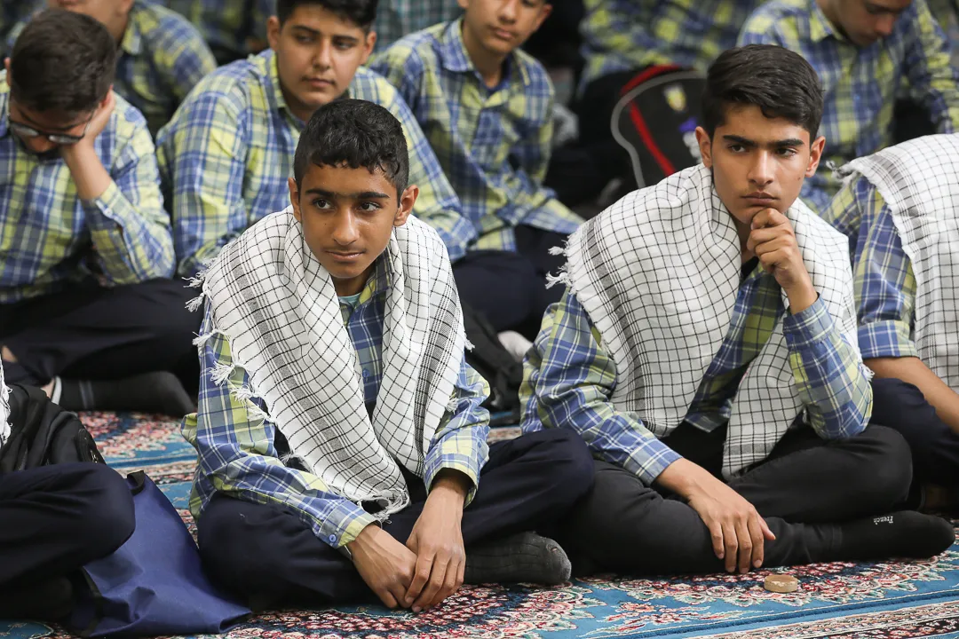 جشن تکلیف دانشآموزان دبیرستان پسرانه شهید سلیمانی قزوین برگزار شد