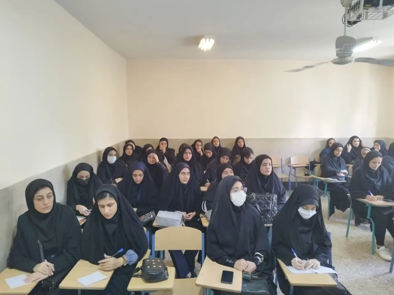 دوره آموزشی طرح معراج ویژه دانشجو معلمان خواهر درکرمانشاه برگزار شد