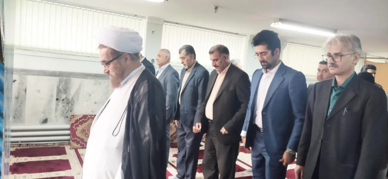 ديدار مدير ستاد اقامه نماز مازندران با معلمان فعال
