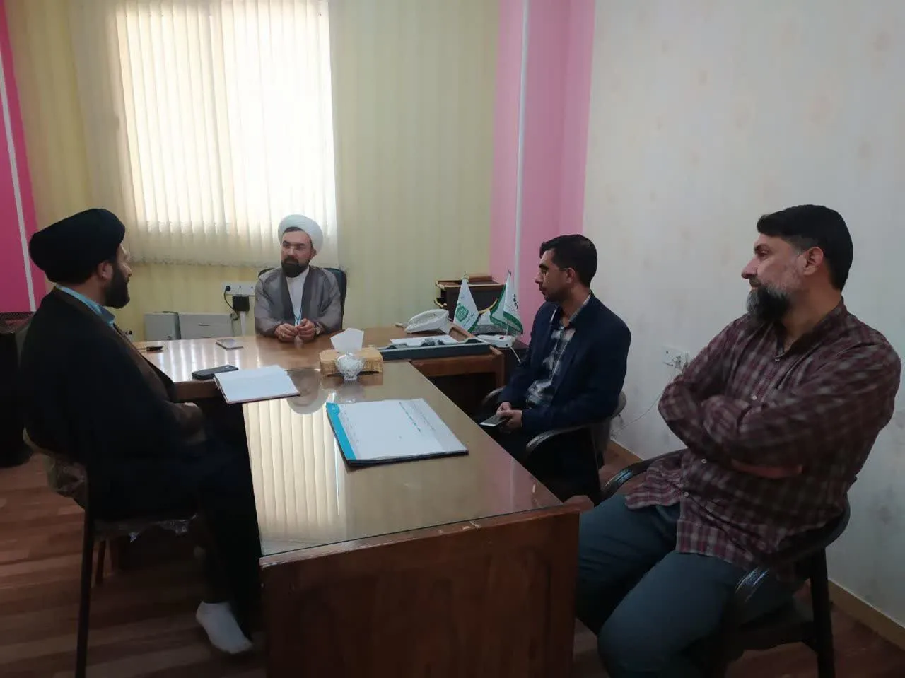 جلسه مدیر ستاد اقامه نماز استان سمنان با  مسئول کانون فرهنگی هنری مساجد برگزار شد