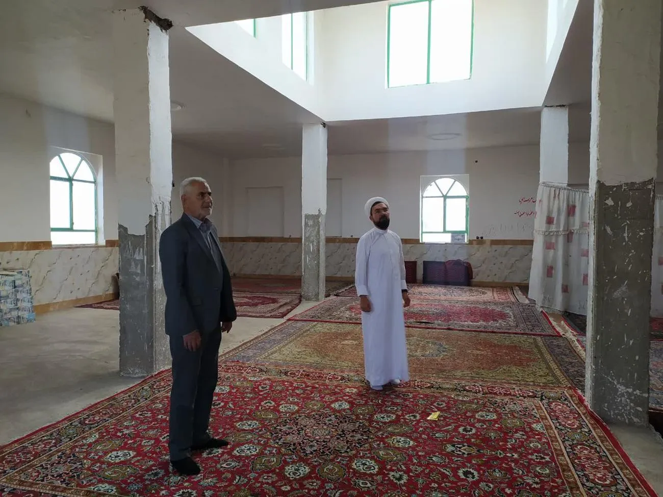 بازدید مدیرستاد اقامه نماز استان سمنان از مساجد بین راهی سمنان-دامغان