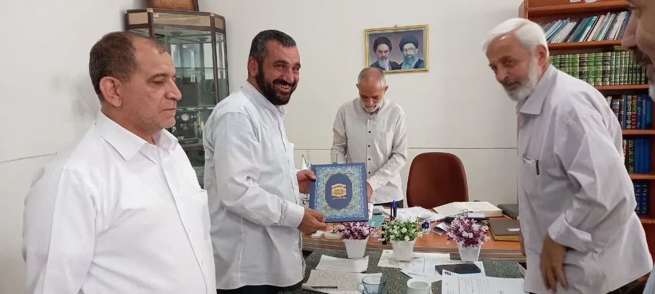 از کارشناس روابط عمومی