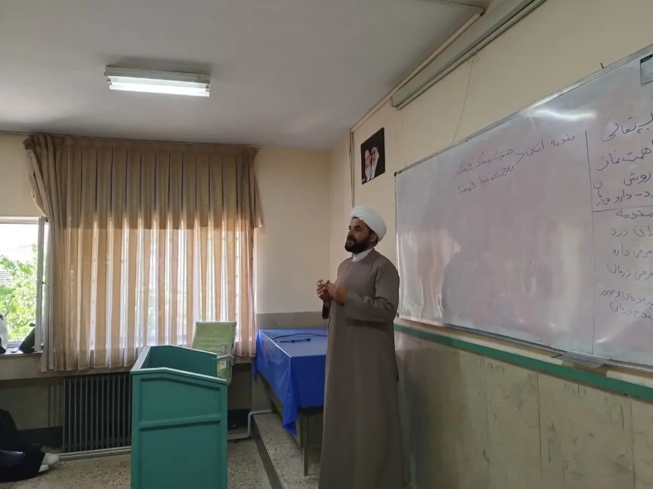 دوره آموزشی طرح معراج ویژه دانشجو معلمان خواهر درکرمانشاه برگزار شد
